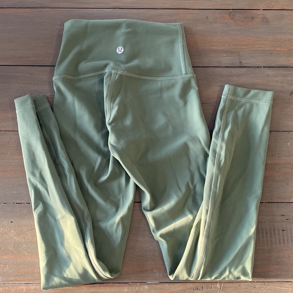 Lululemon alien leggings dark green - Picture 2 of 4